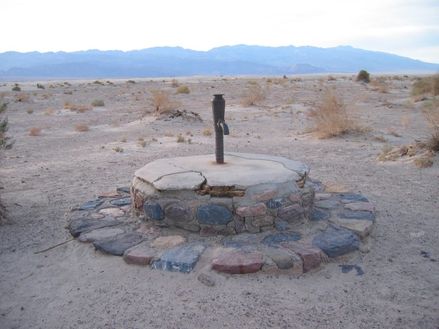 Stovepipe Well